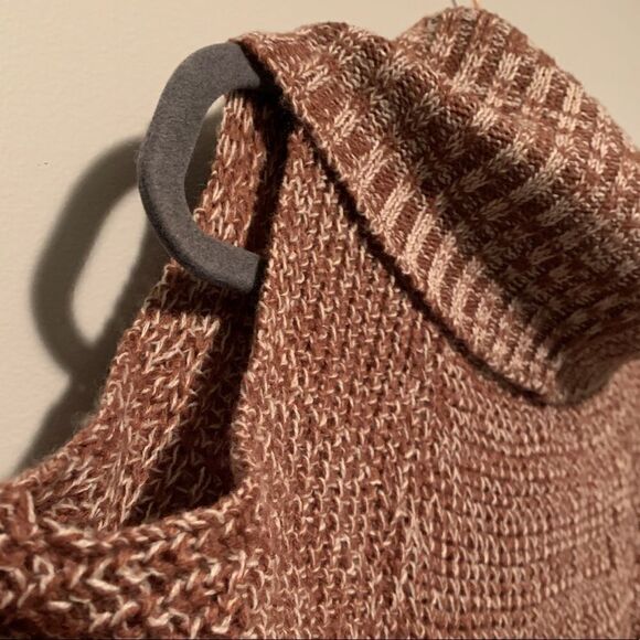 Open Shoulder Sweater dress  - Picture 4 of 5